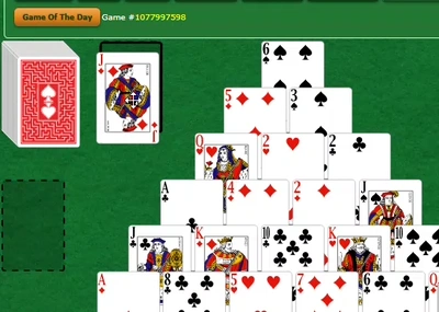 Pyramid Solitaire by Green Felt animated large